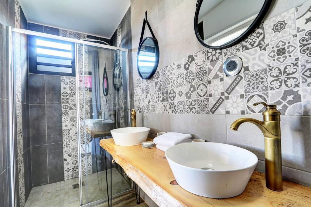 Villa 3 Etoiles Avec Piscine Chauffee Saint Pierre - Dodoterla Exteriér fotografie